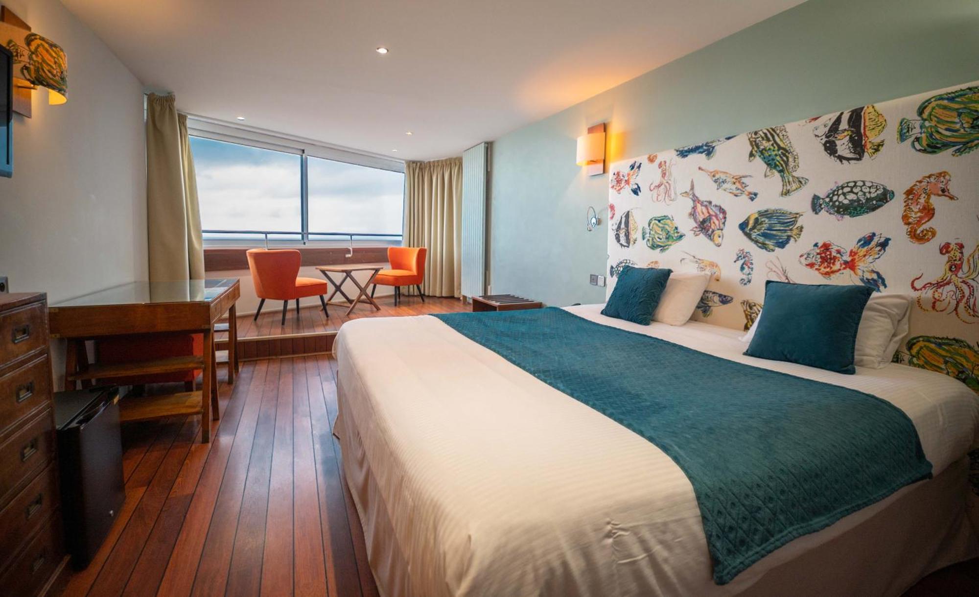 Logis Hotel - La Petite Rade Le Havre Bagian luar foto